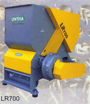LR 700